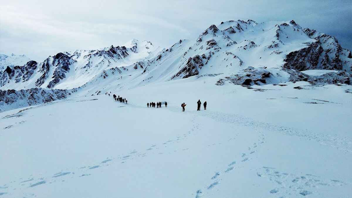 Sar Pass Trek Cost, Gear & Preparation Guide 2026 – A Complete Local Expert Insight by Dream Trips